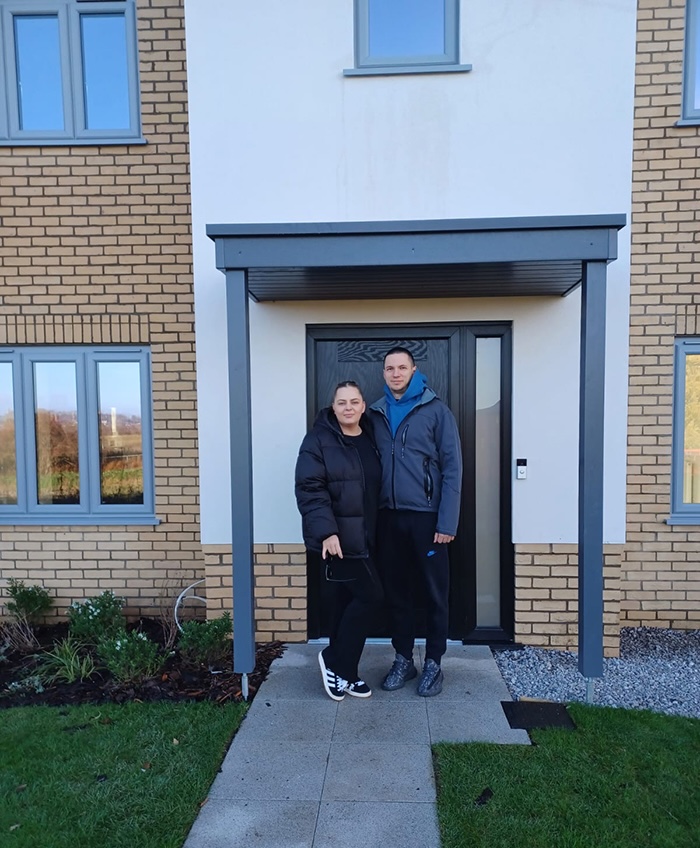 chater first residents2