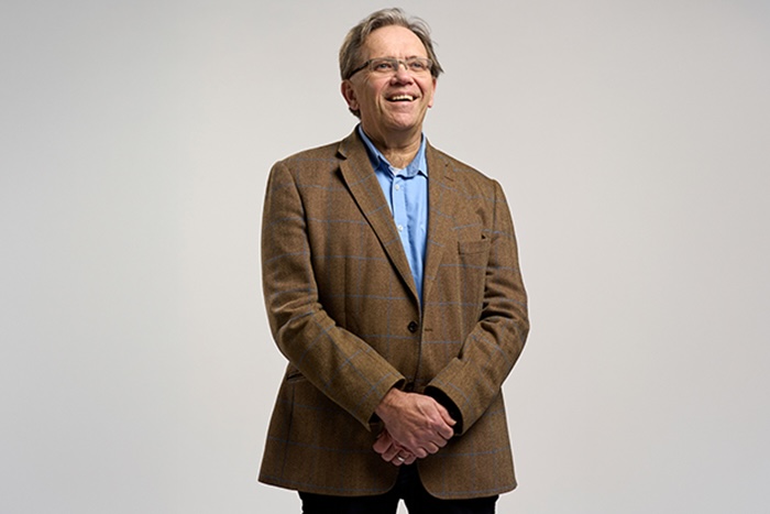 nyh prof simon pearson1