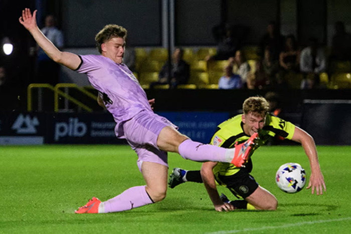 Harrogate Town 1, Lincoln City 3