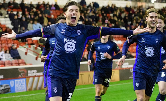 imps v barnsley dec2025 2