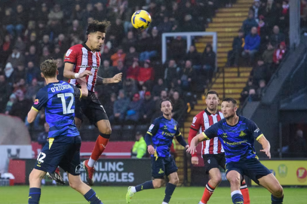 Lincoln City 2, Doncaster Rovers 1
