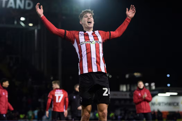 Lincoln City 4, Northampton Town 0