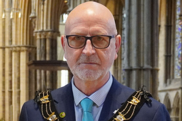 Mayor takes on 150km charity running challenge 