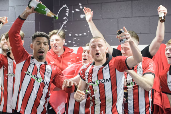 Promotion picture gallery – fans and players celebrate