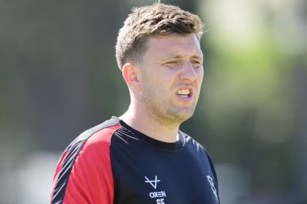 Rangers headhunt Imps' set-piece coach